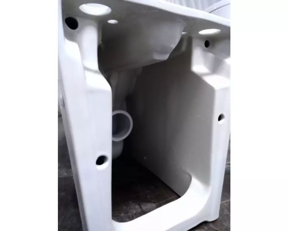 Безободковый унитаз компакт «ОЛИМП» (универсальный монтаж: в пол,прямой,косой )